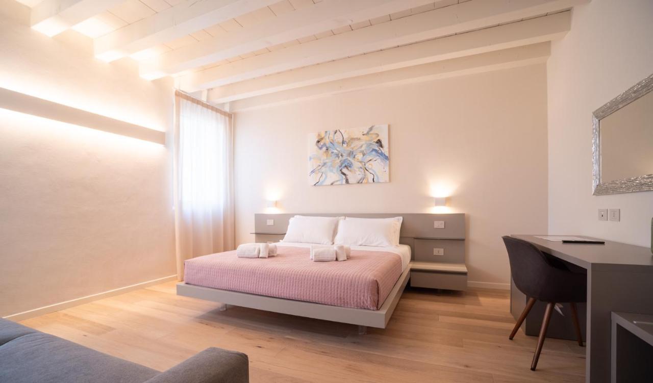 Maison Calcirelli Rooms Verona Kültér fotó